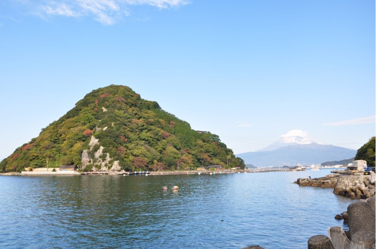 Awashima Island floating off the coast of Uchaura Shōji and Mount Fuji