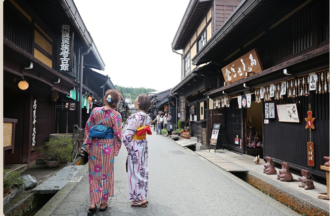 高山古い町並み