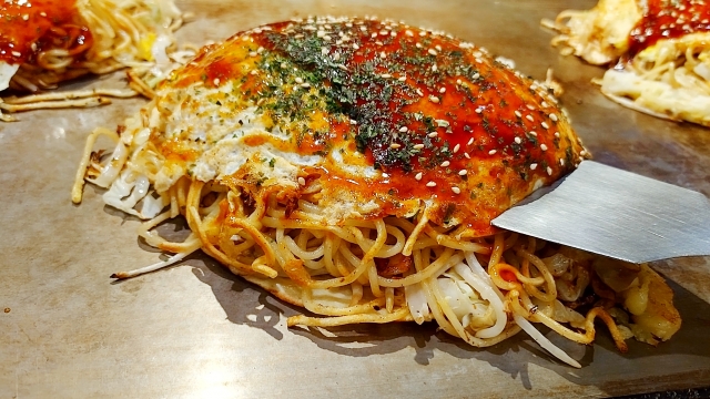 Hiroshima style okonomiyaki